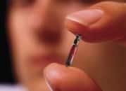 rfid chip photocredit-end-times-prophecy-org