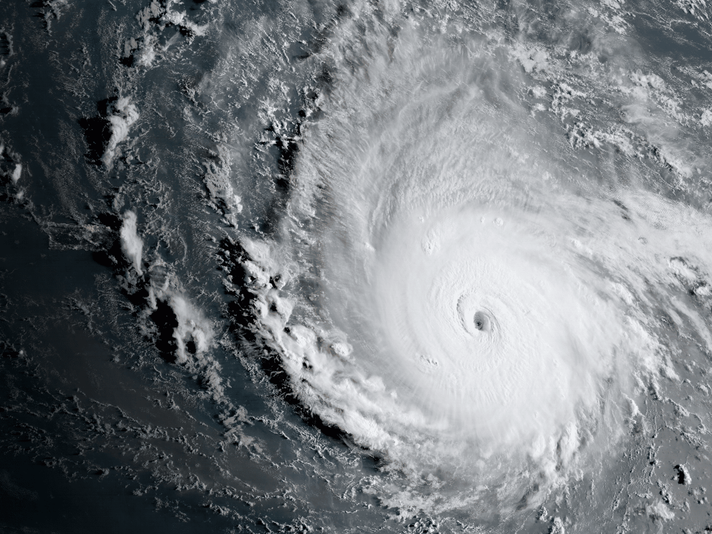 powerful-hurricane-irma-photocredit-business-insider-com