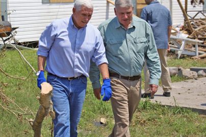 vp-pence-franklin-graham-harvey