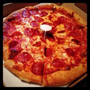 papa-romanos-pizza-pepperoni-hepatitis-outbreak-photocredit-foodspotting-com