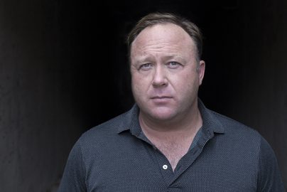 alex-jones-infowars-101916_6