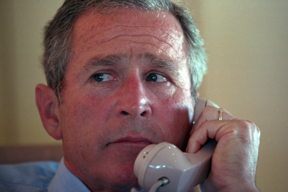 george-w-bush-photocredit-businessinsider-com