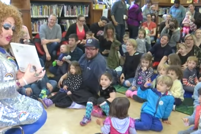 drag-queen-story-hour-theway-co-uk