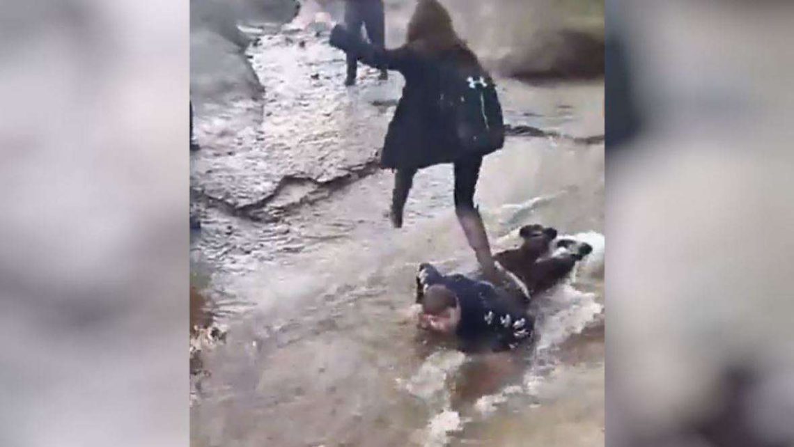 brett-cerebral-palsy-human-bridge