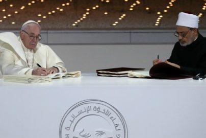 pope-imam-one-world-religion-charismamedia-com