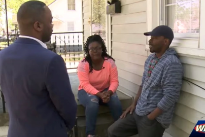 Screenshot - 4_18_2019 , 6_05_06 PM pedophile man in 12 year old bedroom undressing the blaze - moms boyfriend armed - wlky