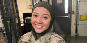 muslim-us-army-soldier-hijab-sues-militaryreligiousfreedomfoundation