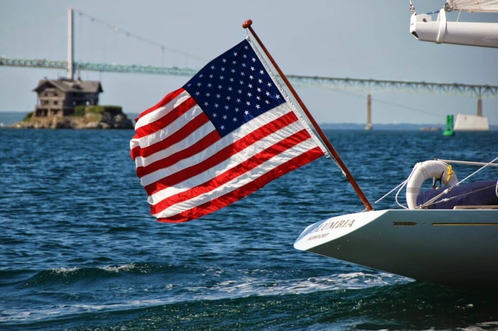 4thjuly-boating-safety-26northyachts-com