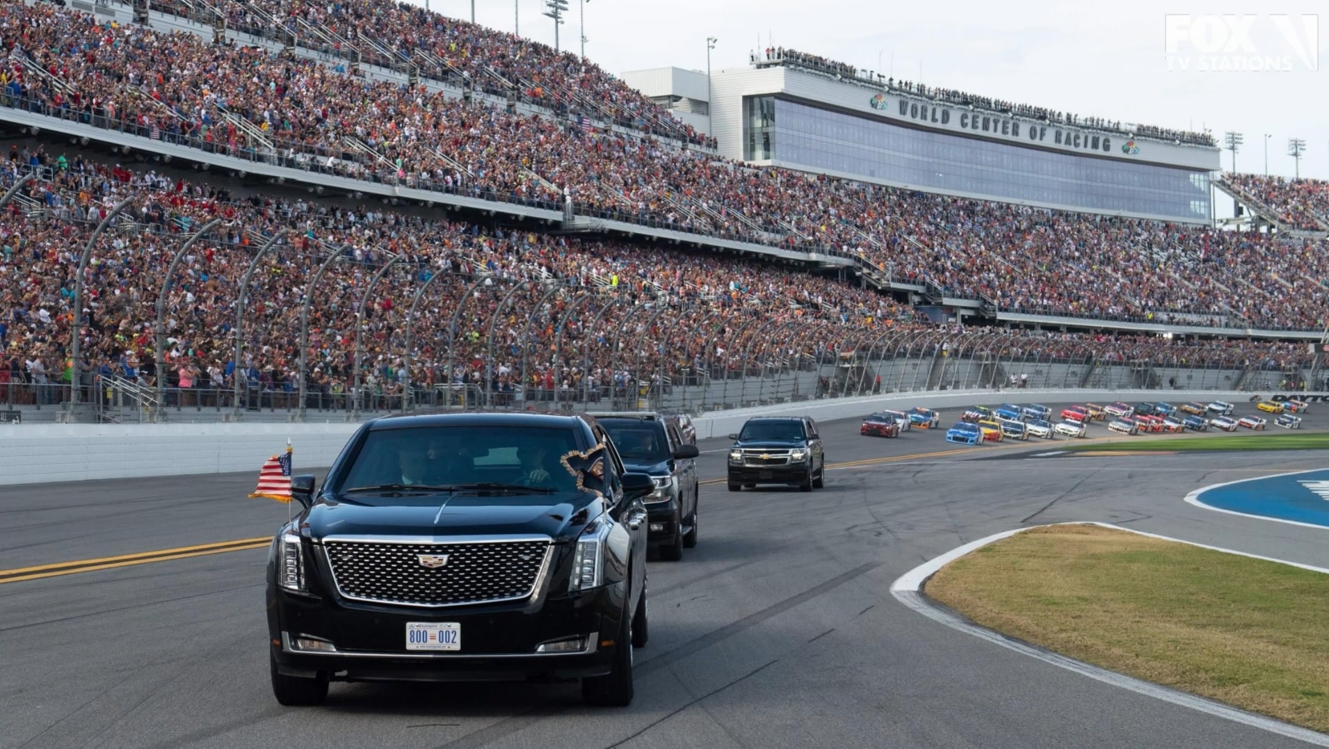 daytona-500-trump-the-beast-nascar-parade-lap-ktvu-com-2020-truth