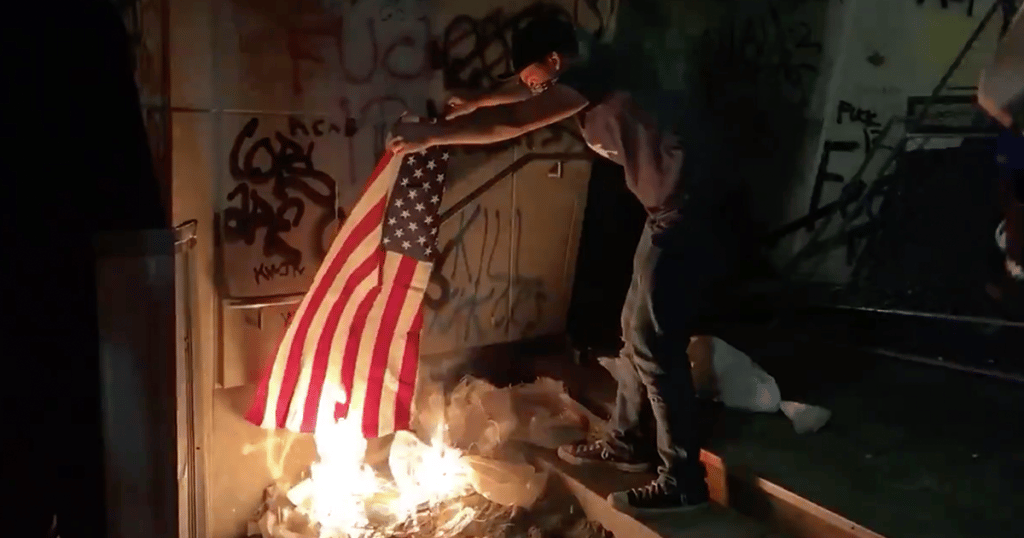portland-antifa-burning-flag-theconservativeopinion-com-2020-truth