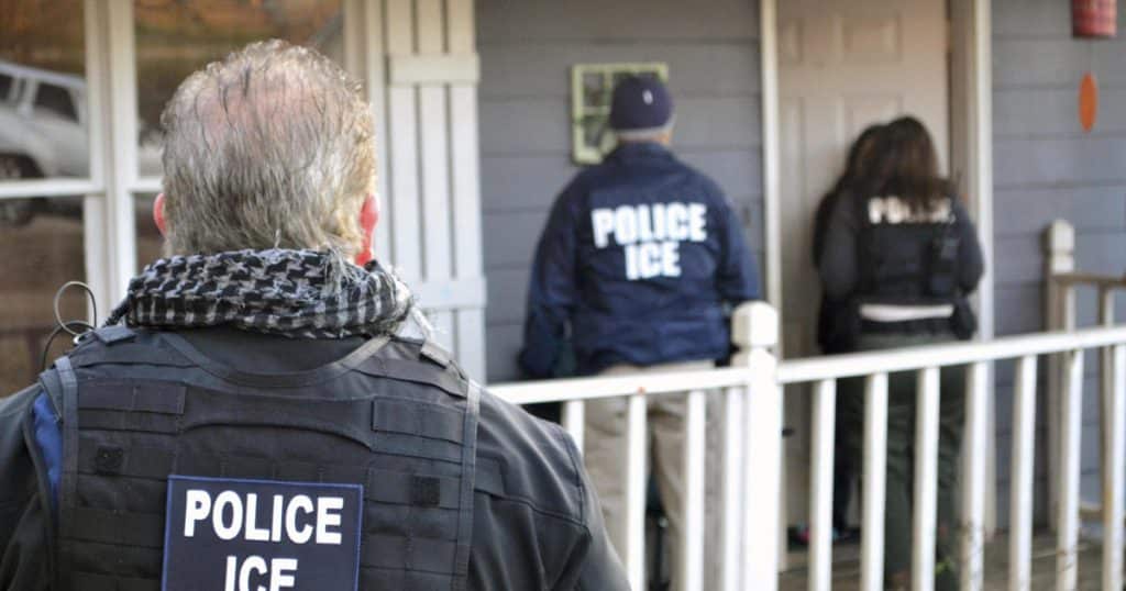 ice-arrests-cbsnews-com-2021-truth