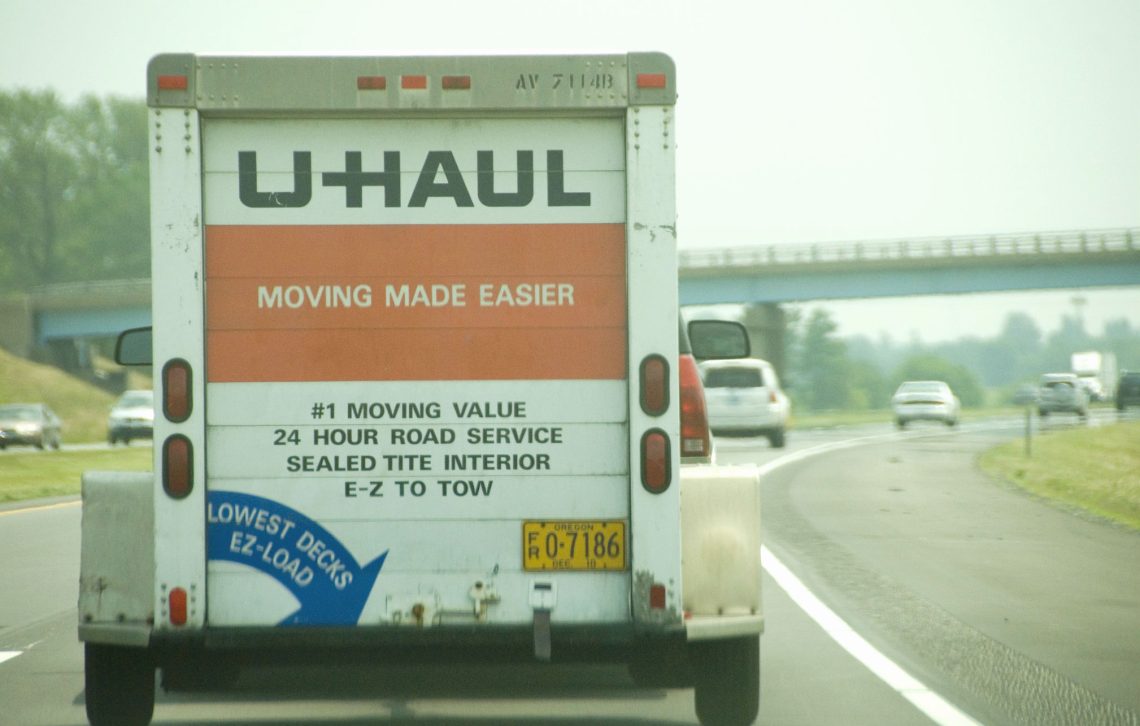 behind-uhaul-highway-american-pandemic-migration-hermoments-com-2021-truth