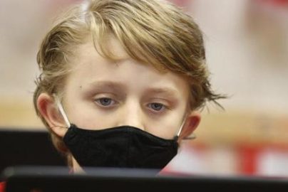 child-masks-at-school-700x420-george-frey-getty-images