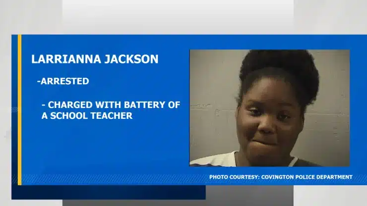 Larrianna-Jackson-arrested-assault-battery-teacher