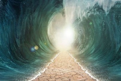 red-sea-parting-ilovebeingchristian-com-2021-truth
