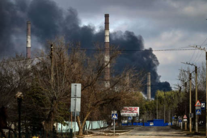 Screenshot-2_24_2022-2_25_41-AM-russia-assaults-ukraine-aris-messinis-afp-via-getty-images-2022-truth