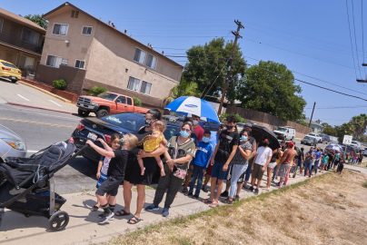 us-food-pantry-lines-biden-economy-recession-nytimes-com-2022-truth