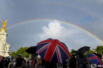 RAINBOW-queen-reuters-charisma-2022-truth