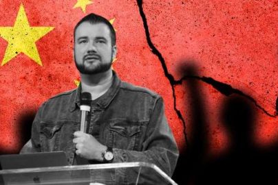 chris_reed-china-stock-adobe-2022-truth-charisma