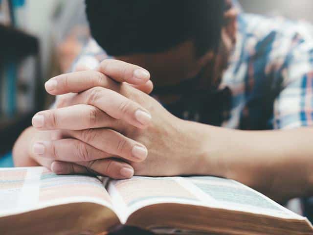 open-bible-praying-cbn-com-2023-truth